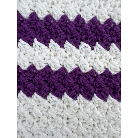Kitchen wash cloth 100% cotton hand, crocheted two color 10” x 10” - Picture 4 of 4